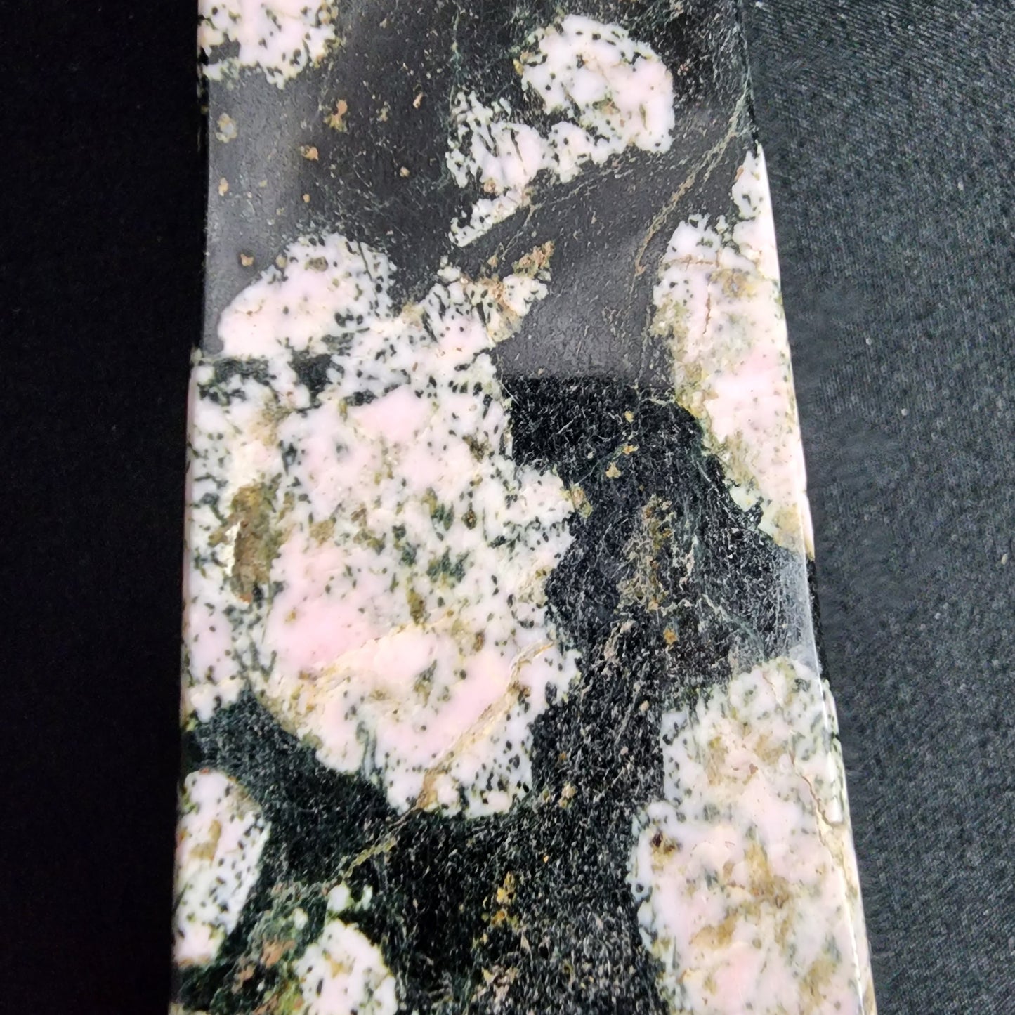 Fantastic "Fireworks" Obsidian Tower