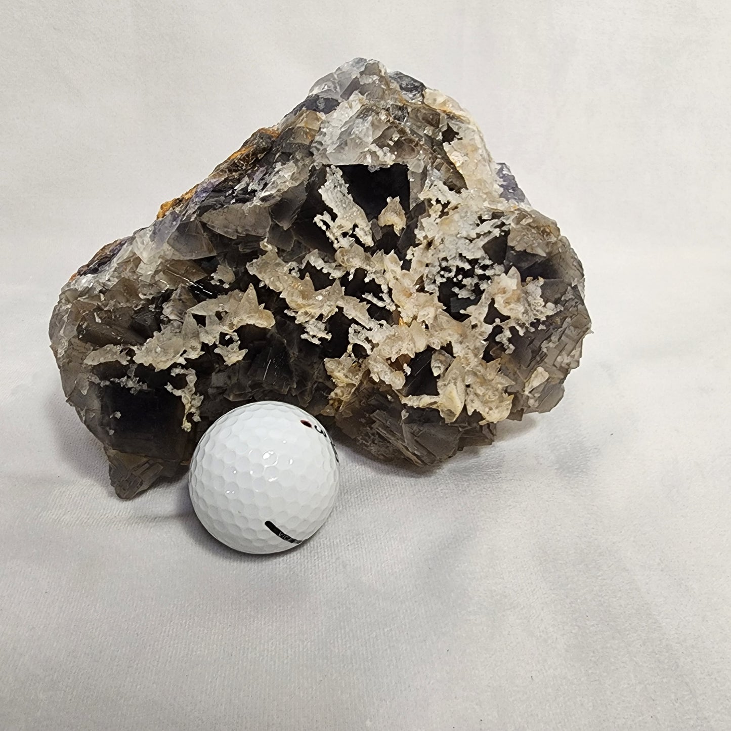 Delightful Dogtooth Calcite