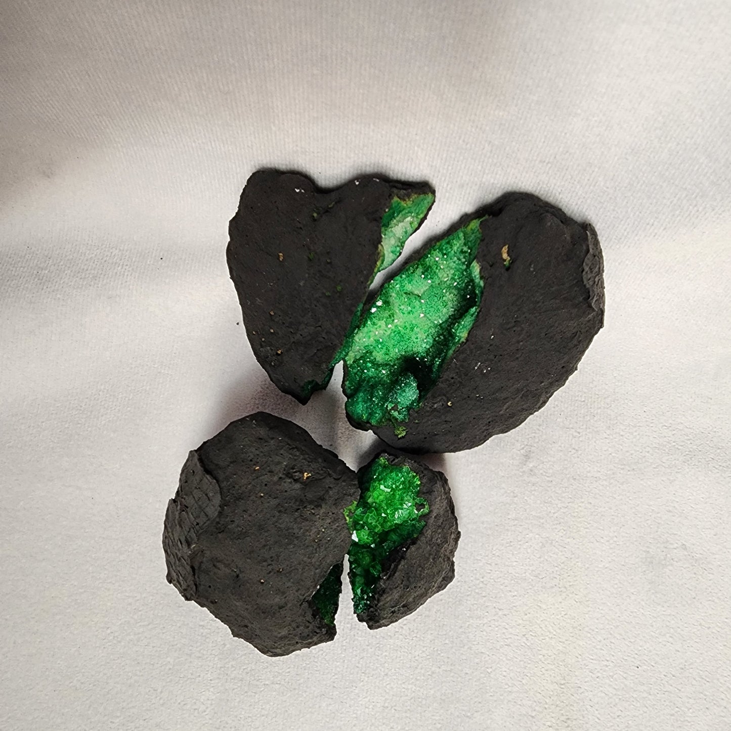 Gorgeous Dyed Geodes Package