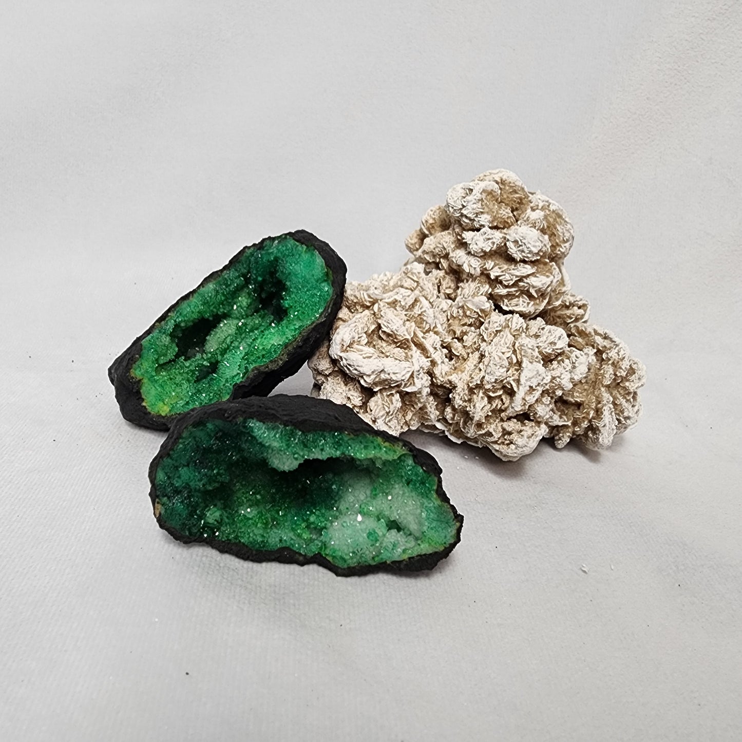 Gorgeous Dyed Geodes Package