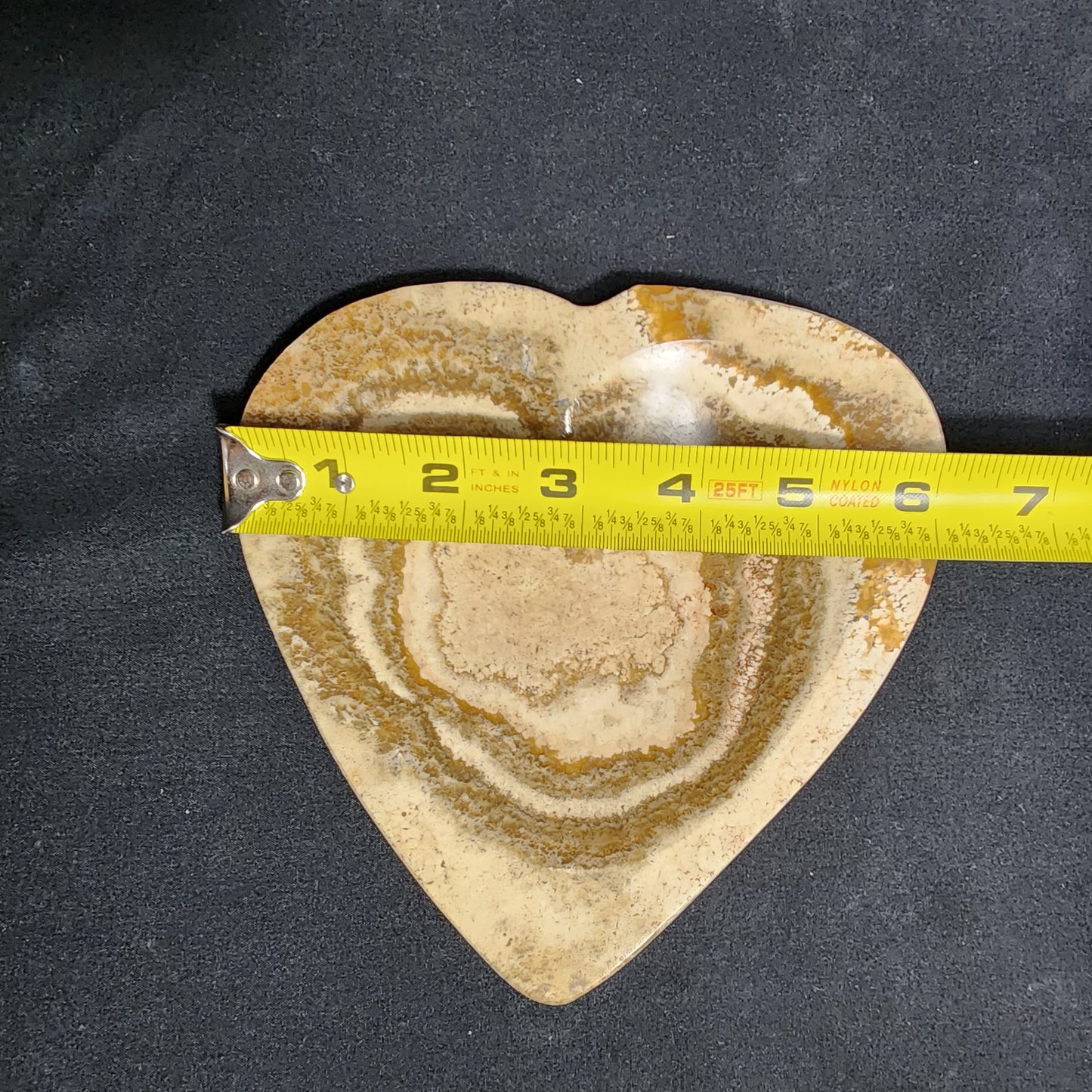 Sandy White Aragonite Heart Plates