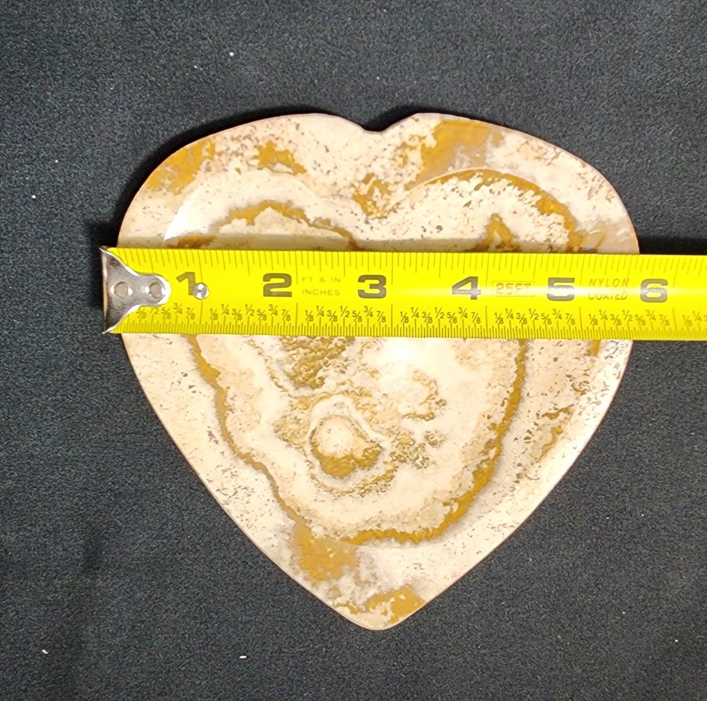 Sandy White Aragonite Heart Plates