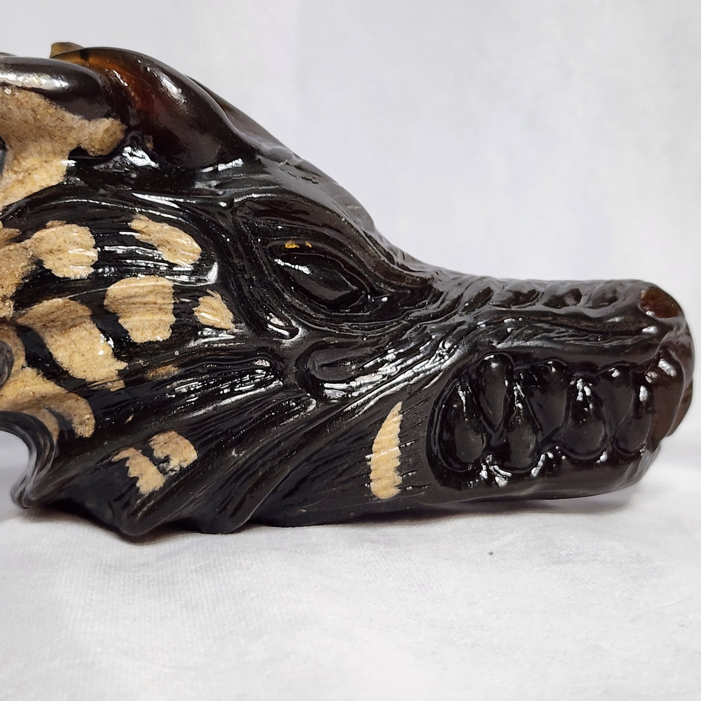 Dragon Amber Sculpture
