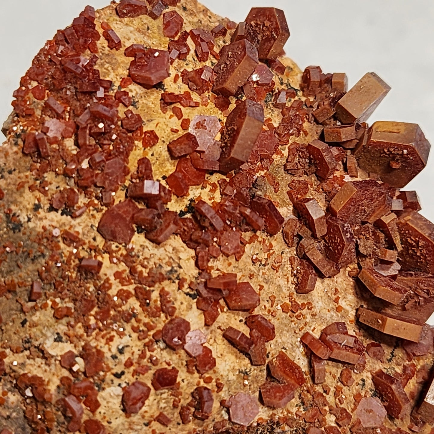 Crisp Vanadinite Cluster