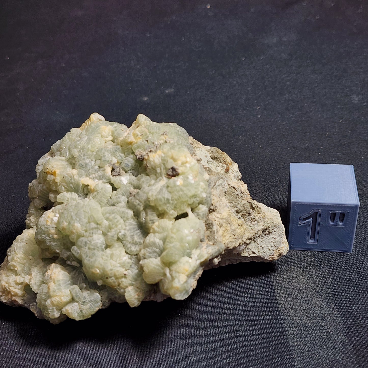 Bubbled Prehnite