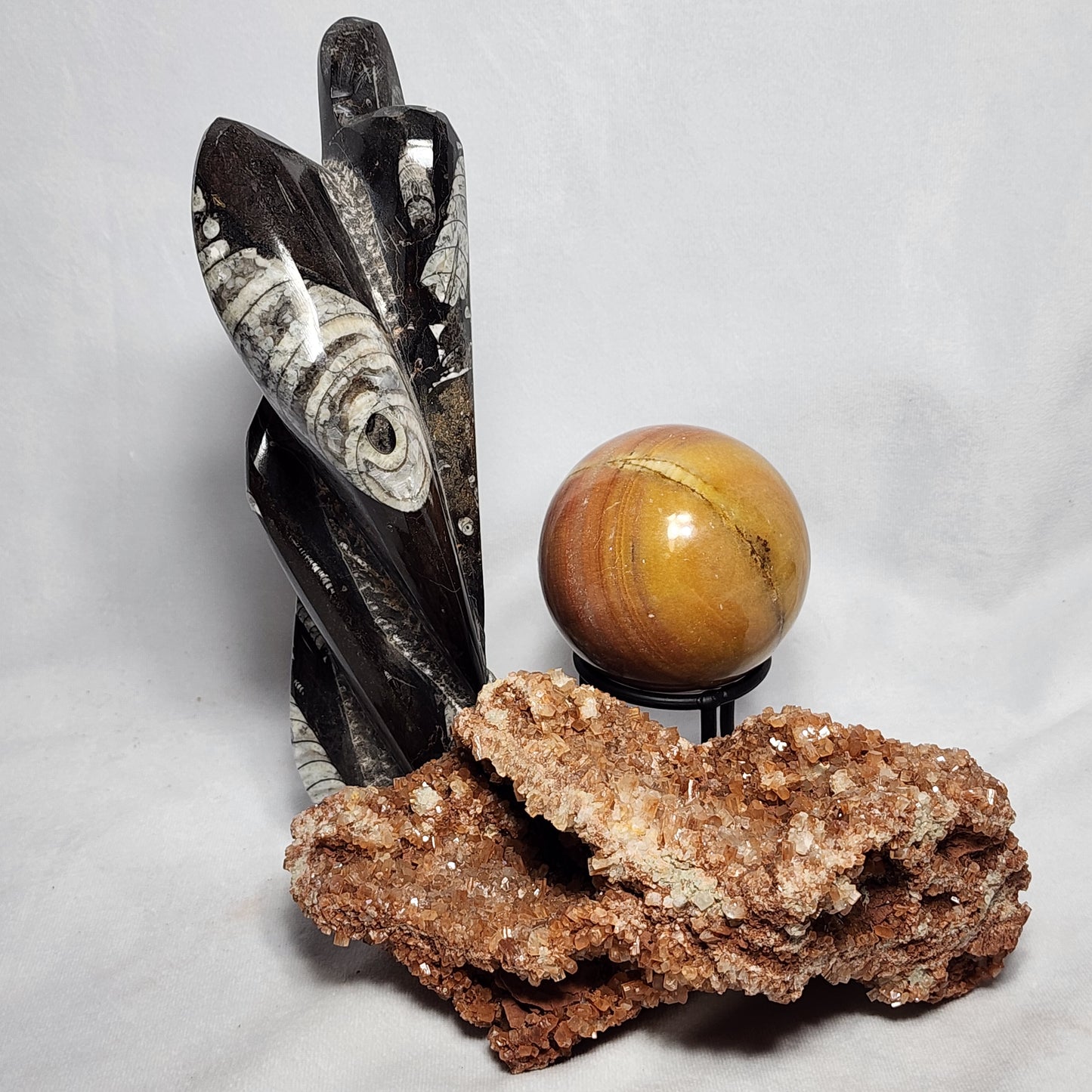 Layered Aragonite Cluster