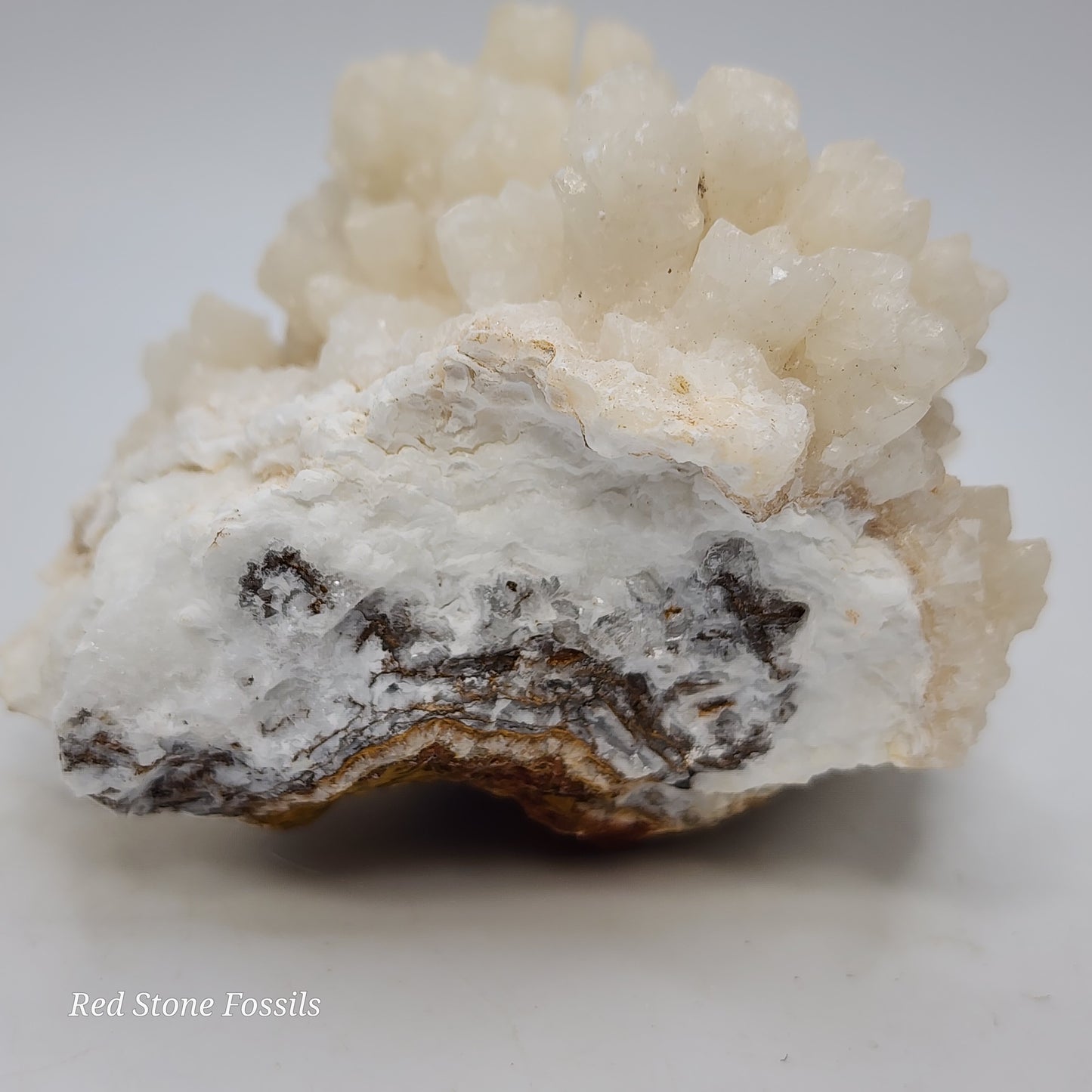 Creamy Cave Cluster