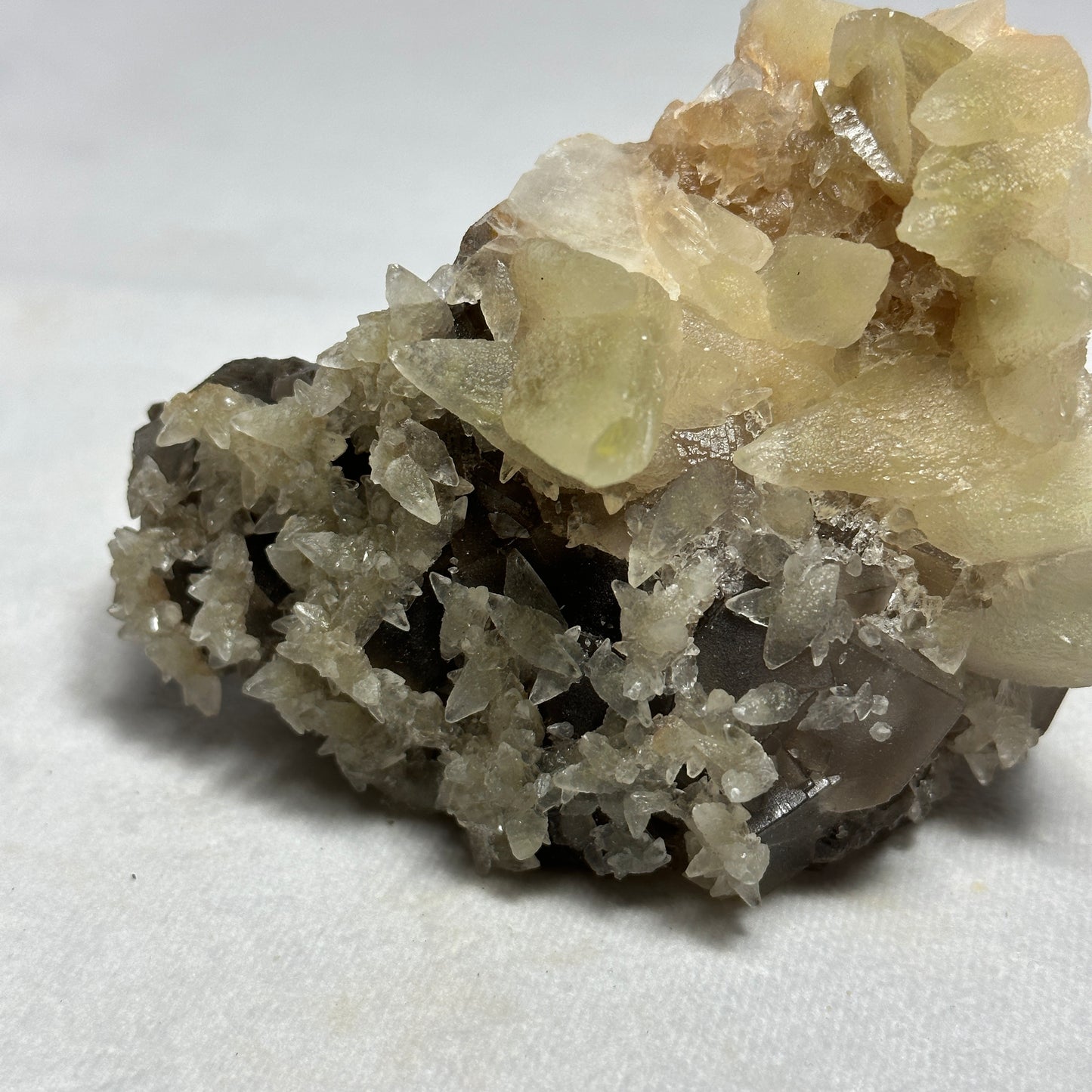 Eye-Catching Dogtooth Calcite and Fluorite