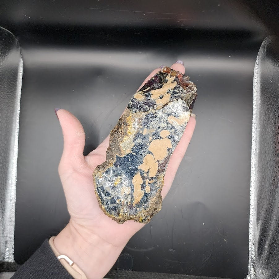 Fancy Detailed Sumatran Amber