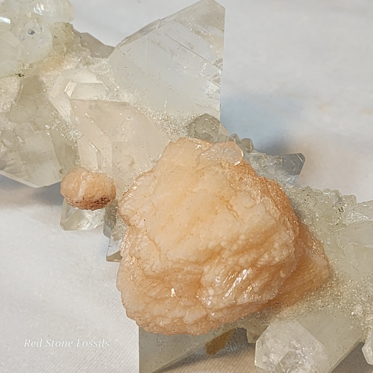 Stilbite on Apophyllite