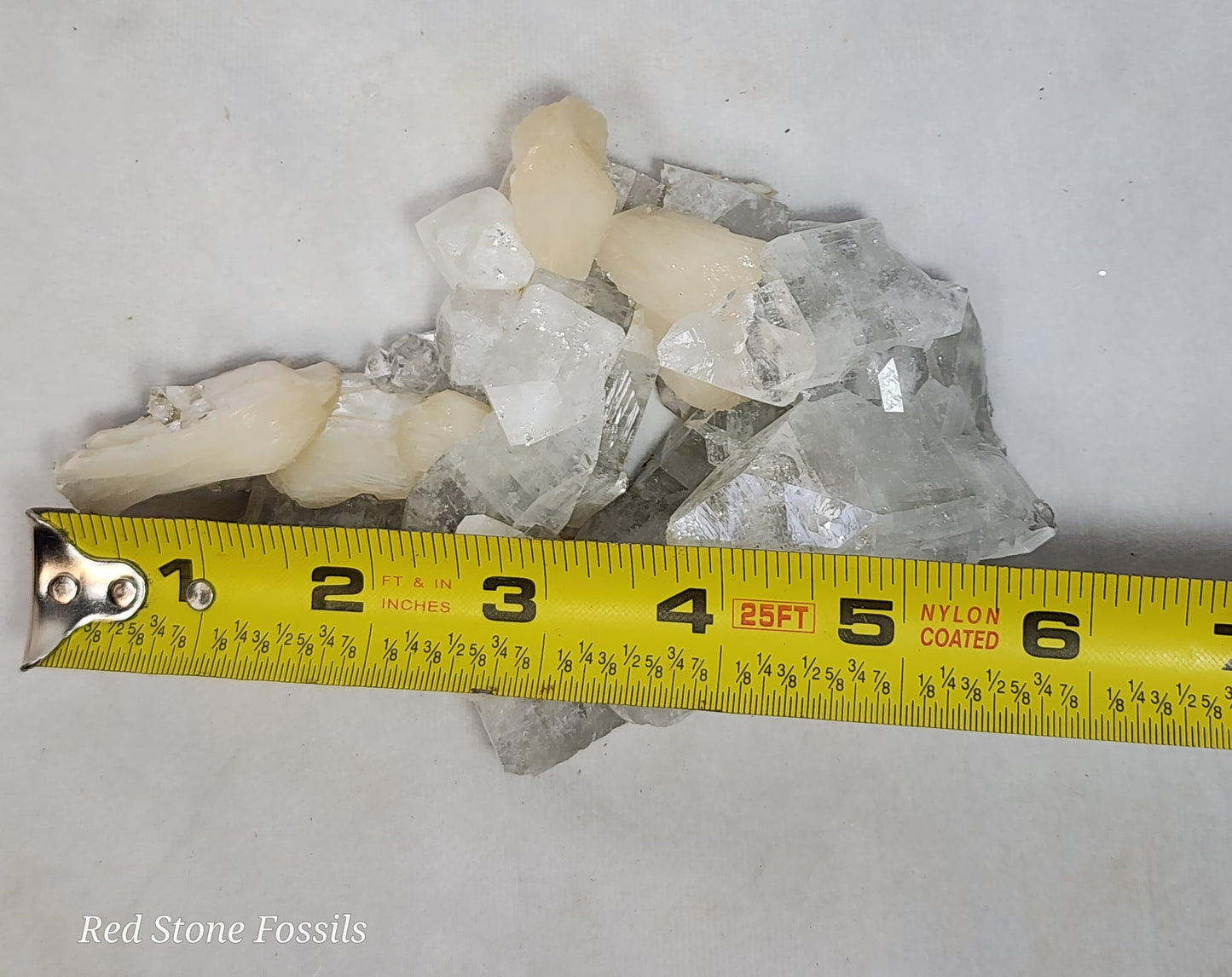 Stilbite on Apophyllite Crystal Points